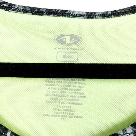 Patterned Athletic Works Grey White Tank - Picture 2 of 7